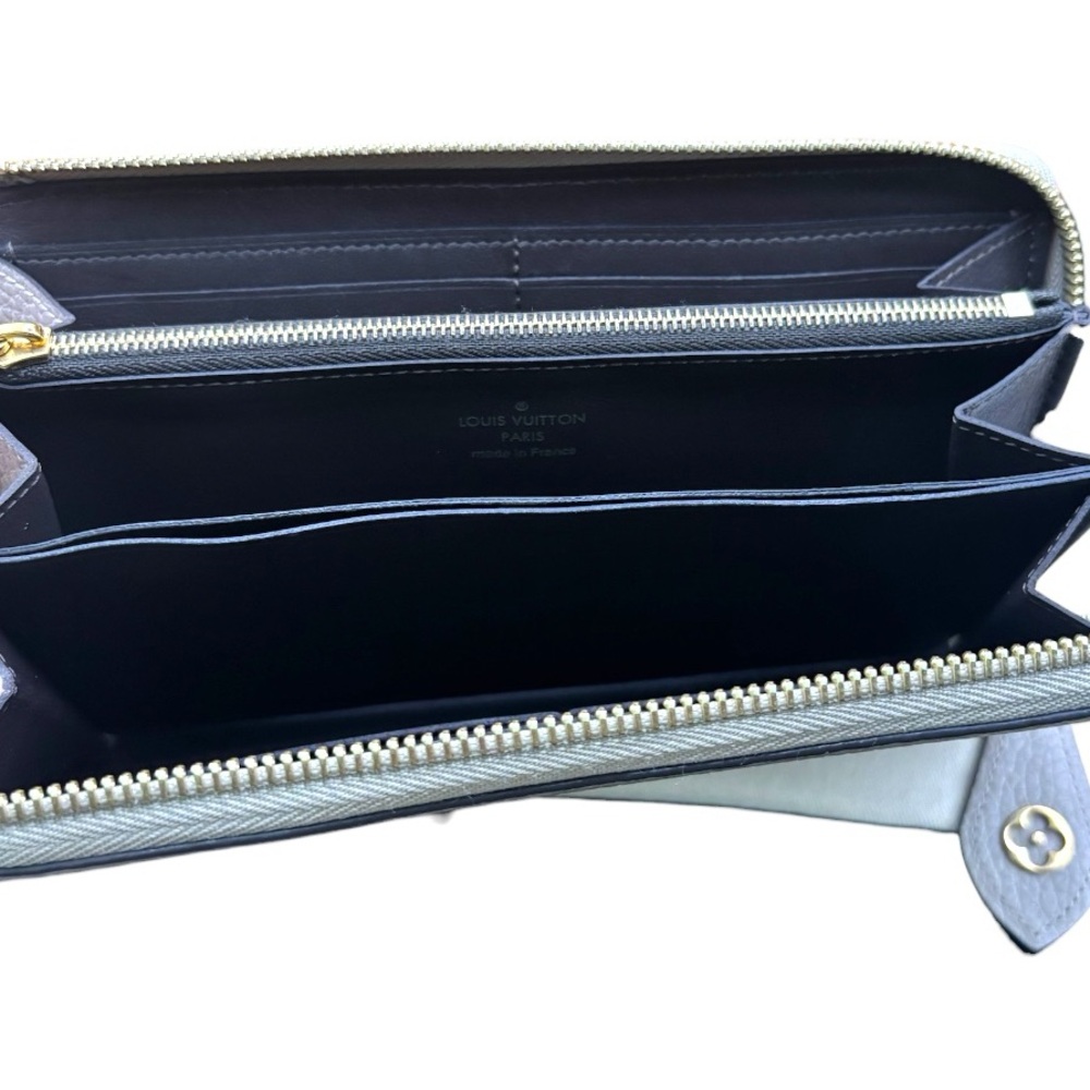 Louis Vuitton Comete Wallet - Picture 4 of 7